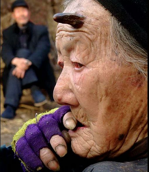 abuela-cabra-cuerno-frente-4