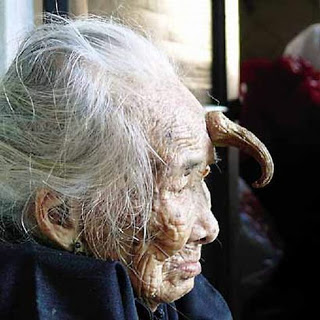 abuela-cabra-cuerno-frente-7
